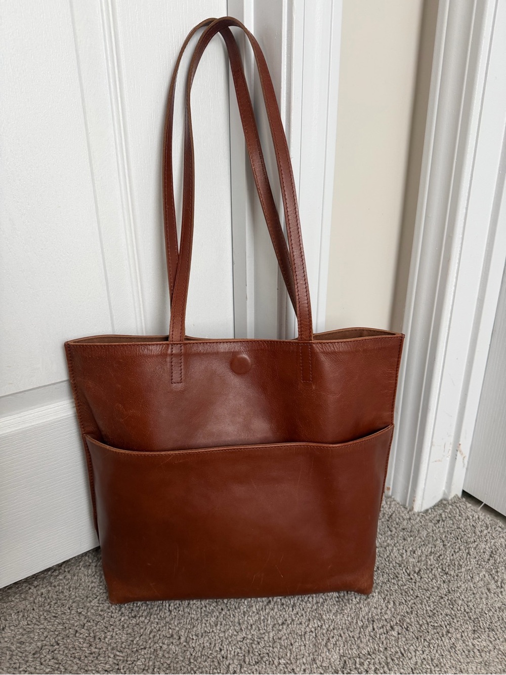 Joyn Classic Brown Leather Tote Bag - Everyday Shoulder Tote